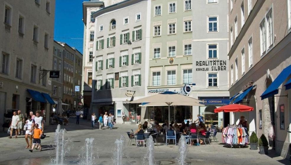 Stilvolle Wohnung Im Herzen Salzburgs Bagian luar foto